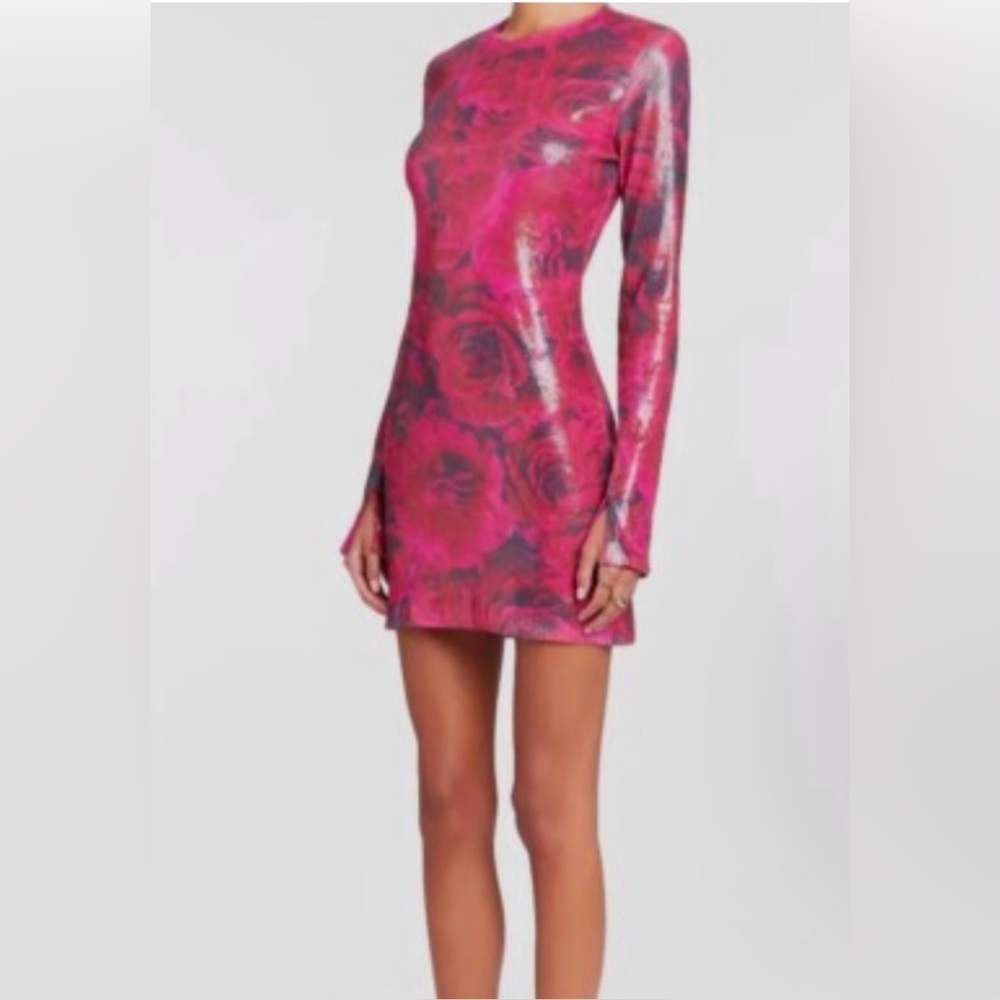 AYLA IN PRINTED
FLORAL SEQUIN